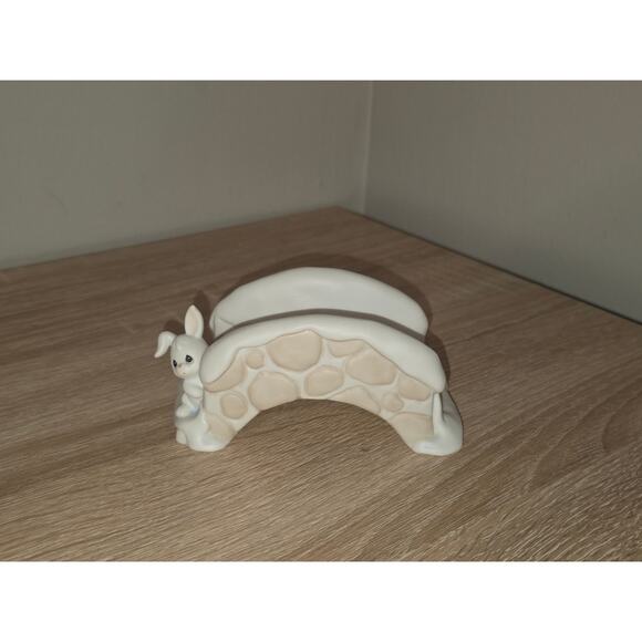 Precious Moments Figurine Sugar Town Cobblestone Bridge 533203 1994 - Picture 3 of 7